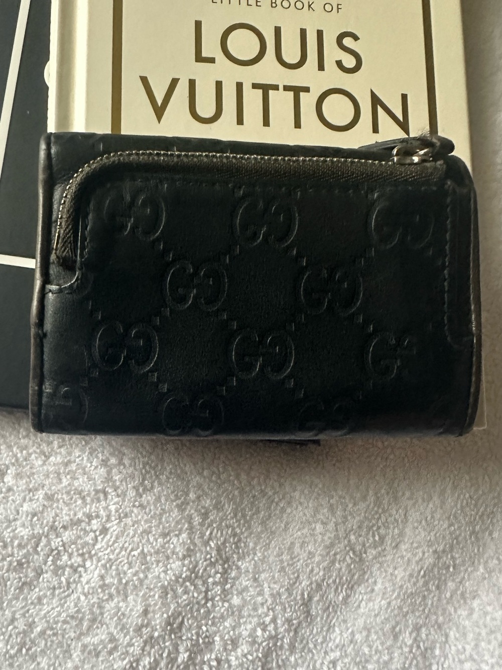 Authentic Gucci Guccissima Dark Brown Leather 6-Key Holder Wallet Coin Pouch - Picture 3 of 10